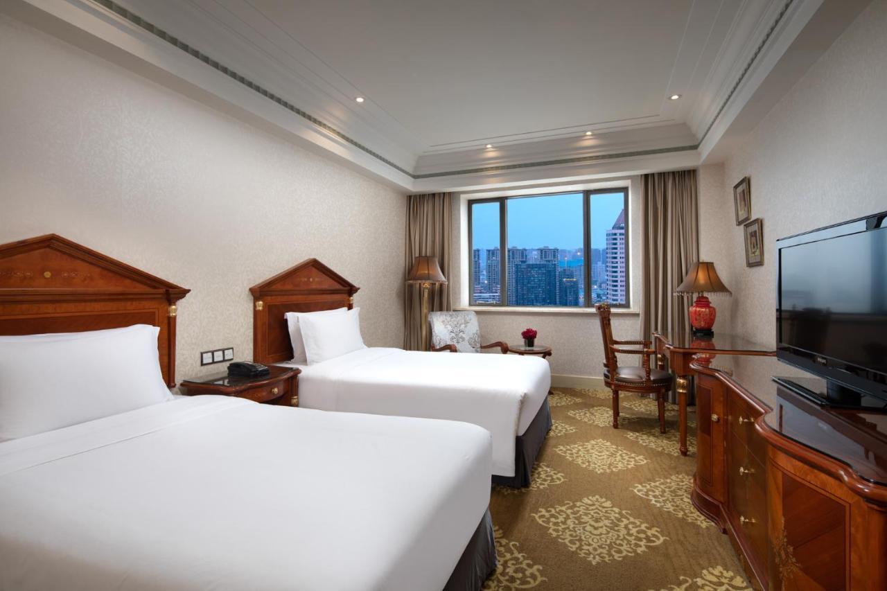 Crowne Plaza Shanghai Nanjing Road By Ihg Экстерьер фото