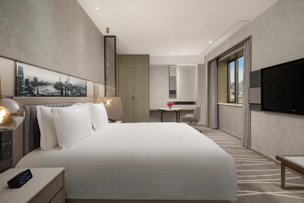 Crowne Plaza Shanghai Nanjing Road By Ihg Экстерьер фото Deluxe King